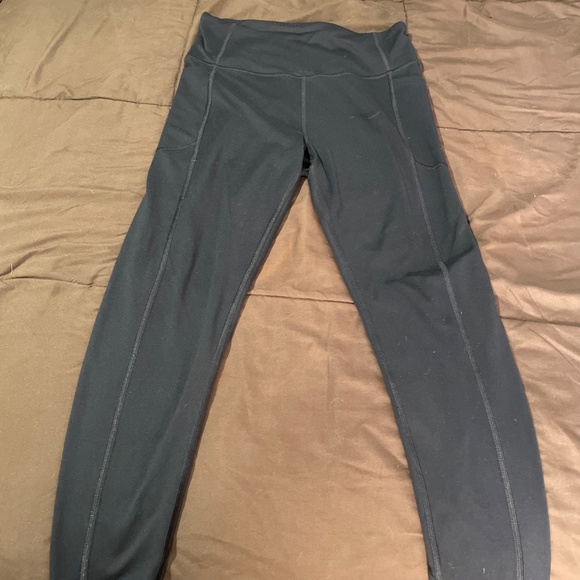 high wasted leggings - Picture 2 of 4